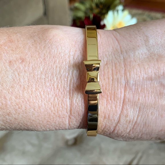Kate Spade Gold Take A Bow Bangle Bracelet - Picture 4 of 5
